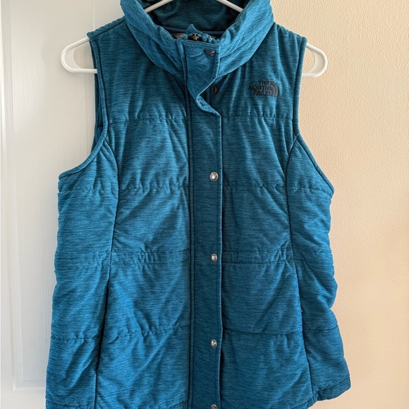 The North Face Women's Quilted Vest Medium Blue Zip And Button Mock Neck Puffer - Picture 1 of 11